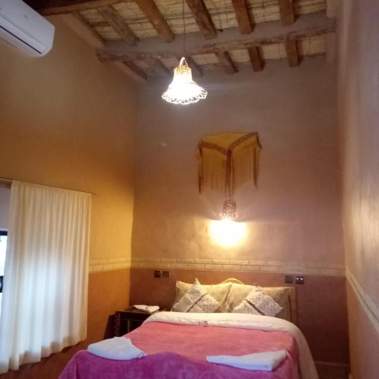 Hotel La perle de saghro à Nkob Extérieur photo